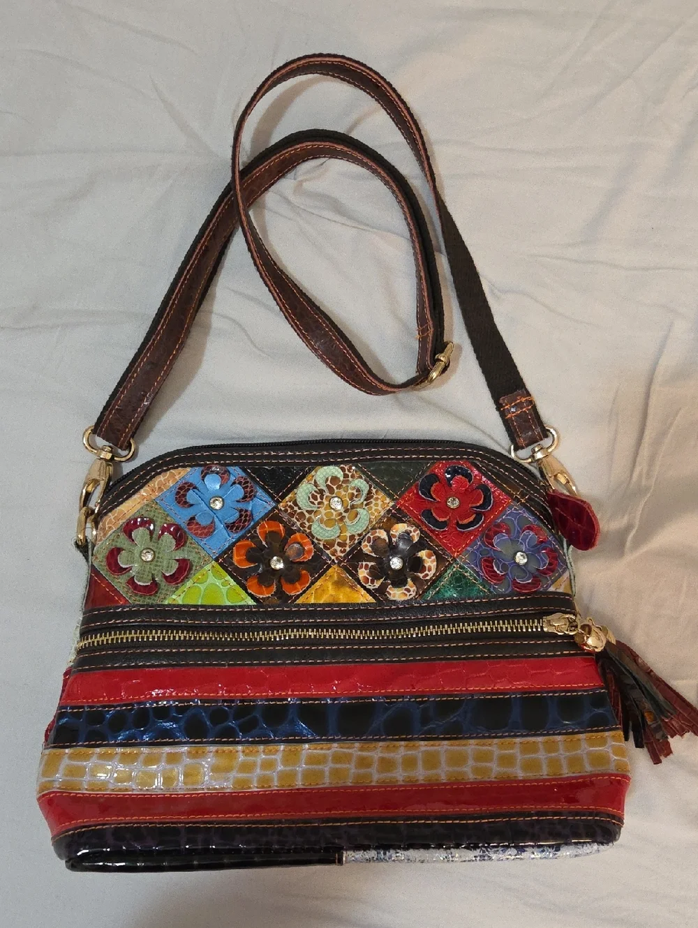 Multicolor Floral Patchwork Crossbody Bag Manmade Material NWOT